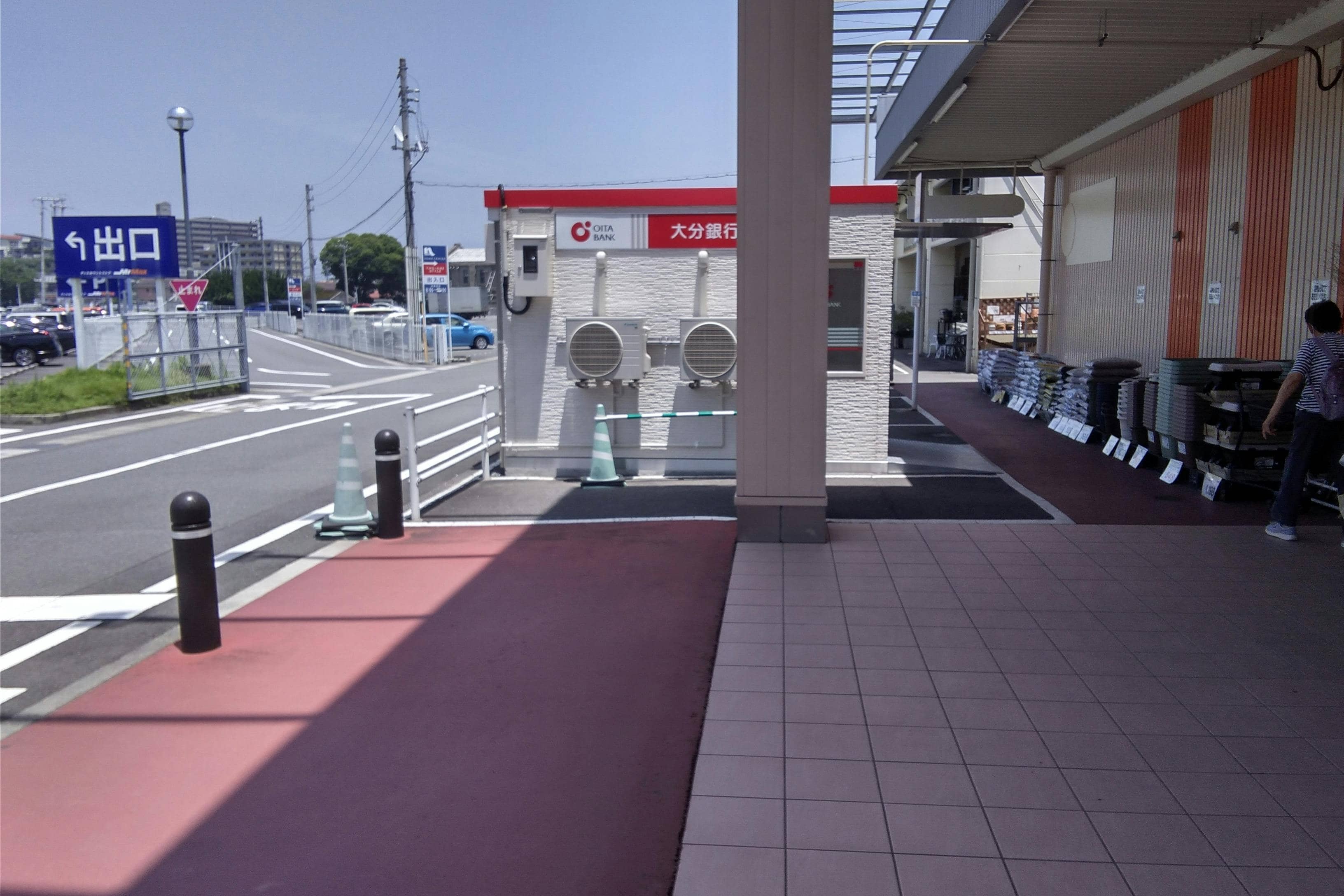 家電側入口 販促プロモーションや物販用途に最適な総合ディスカウントストアの催事イベントスペース
