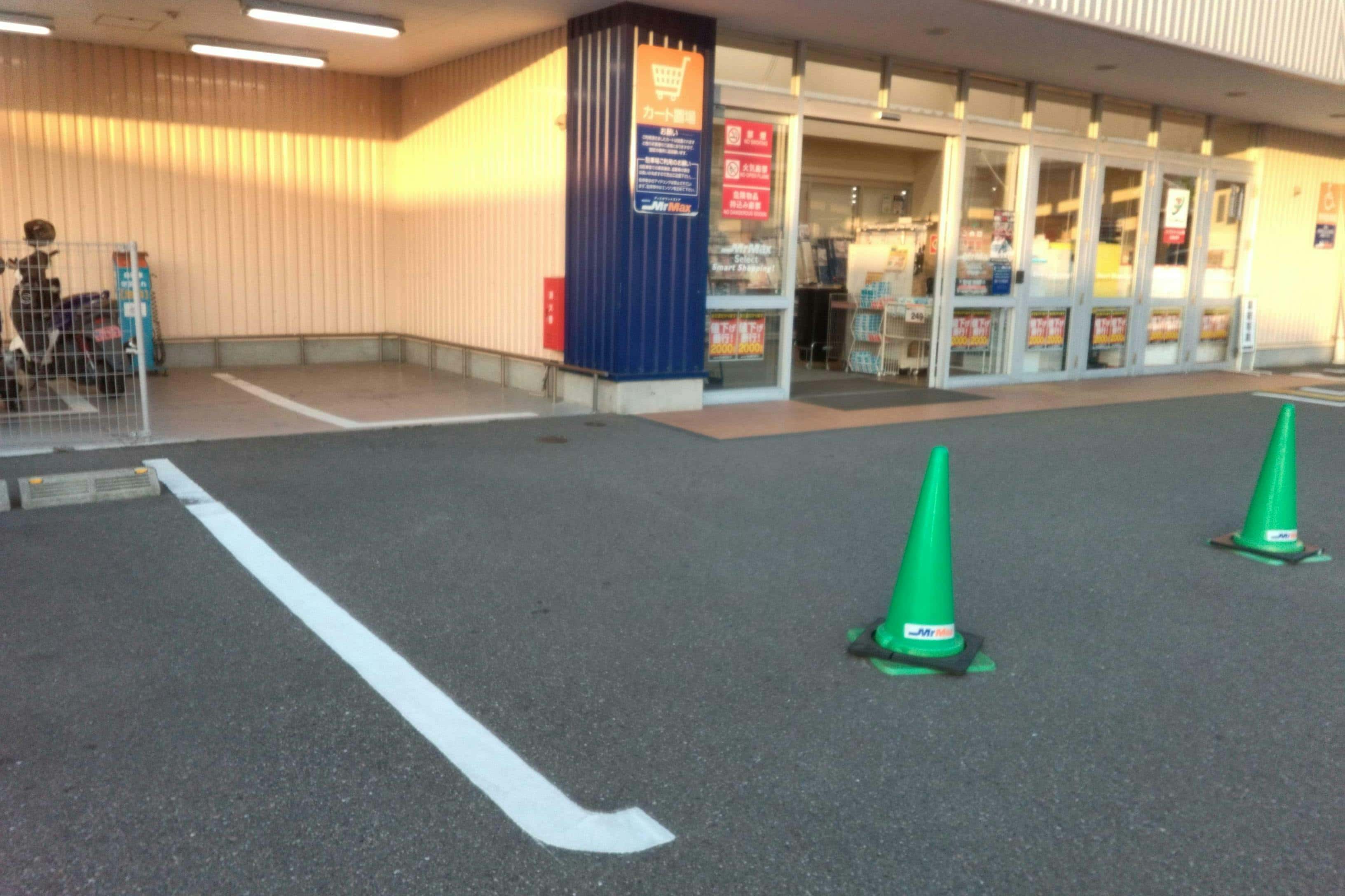 店頭 販促プロモーションや物販用途に最適な総合ディスカウントストアの催事イベントスペース